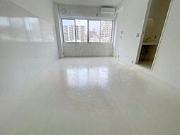 レノバエイシュウ 4階1Kのリビング/ダイニング