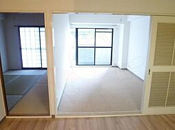 パークテラス桃山 2階3LDKのリビング/ダイニング