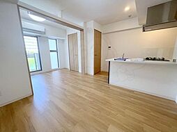 DCガーデン京都西 502 5階1LDKのリビング/ダイニング