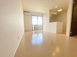 メゾン・プレミール 1階1LDKのリビング/ダイニング