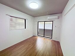 ブリリアコート龍谷大前 2階1Kのリビング/ダイニング