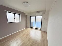 ブリリアコート龍谷大前 3階1Kのリビング/ダイニング