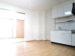 ロイヤルシティー AYA 3階1DKのリビング/ダイニング