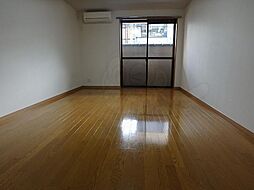 フラッティ堀川高辻 1階1Kのリビング/ダイニング