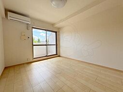 シカタ シャンブレット1 1階1DKのリビング/ダイニング