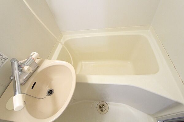 apartment 茨城県つくば市要
要の賃貸情報を見る
物件地図