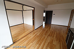 ＭＡＳＴ筑紫通り 205 2階4LDKのリビング/ダイニング