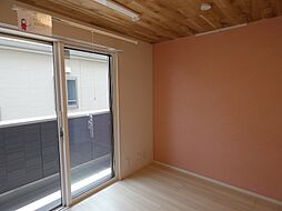 バレンティア 105 1階1Kのリビング/ダイニング