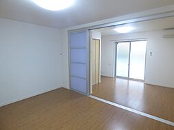 リブリ・クラージュ 203 2階1LDKのリビング/ダイニング