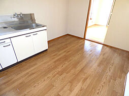 デュエット大戸 102 1階1DKのリビング/ダイニング