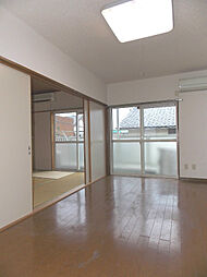 アーデルミーツ 102 1階2DKのリビング/ダイニング