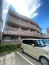 大阪府寝屋川市松屋町（賃貸マンション1K・1階・32.99㎡） その1