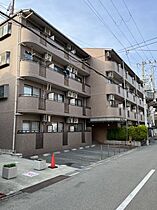 ラ・プルミエール 406 ｜ 大阪府大阪市東淀川区淡路5丁目16-25（賃貸マンション1R・4階・24.49㎡） その1