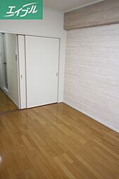 シャルム岡本 2階1Kのリビング/ダイニング