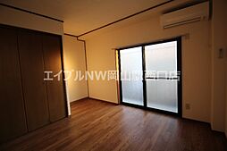 ラッキーハウス南棟 2階1Kのリビング/ダイニング