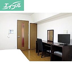 ローレル富町 4階1Kのリビング/ダイニング