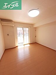 ルージュ　II 1階ワンルームのリビング/ダイニング