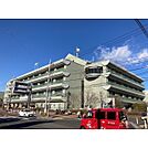 役所「横浜市青葉区役所まで3018m」