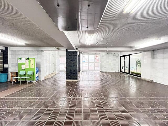 エントランス 東京メトロ千代田線 千駄木駅 徒歩2分