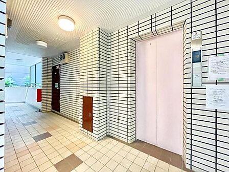 【エレベーター】　しっかりと管理が行き届いており、いつも共用部は綺麗に保たれています
