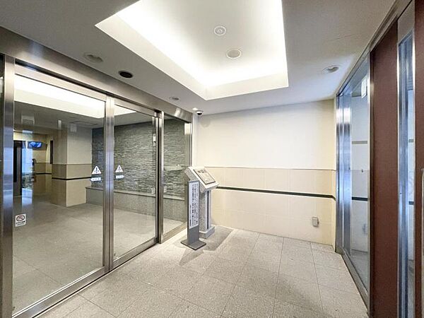 エントランスを拡大表示