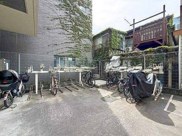 エントランスを拡大表示