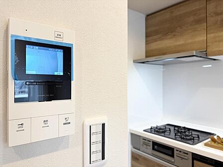 【TVインターホン】防犯面でも安心できるTV付インターホン。