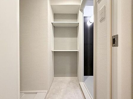 【洗面台】暮らしに寄り添う使いやすい空間。