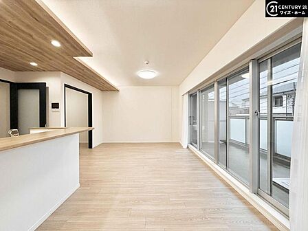 【LDK：16.1帖】暖かみのある色彩でまとめられた洗練された住空間