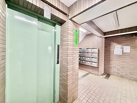 【エレベーター】エレベーター完備のため荷物が多くなっても安心。