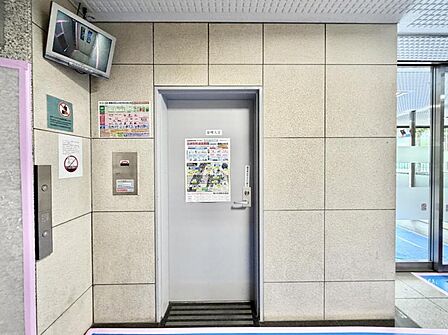 【エントランス】いつも綺麗に保たれているエントランス。