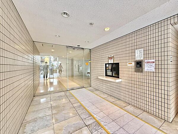 エントランス