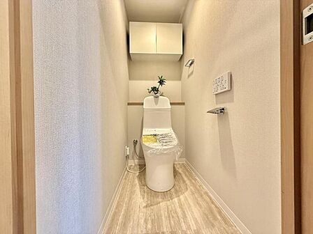 【トイレ】 お掃除ラクラク。広さを確保したトイレスペース