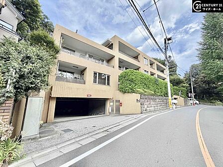 【外観】分譲マンションならではの品のある外観です。