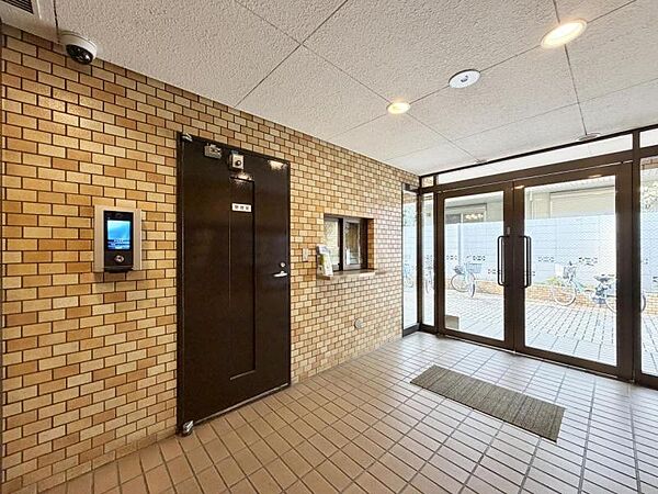 エントランスを拡大表示