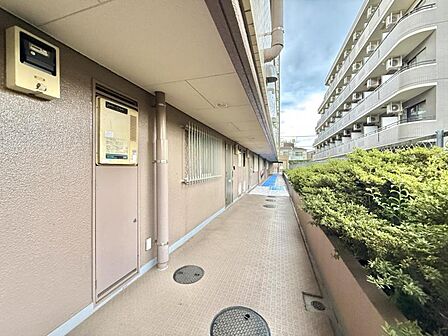 【共用部】しっかりと管理が行き届いており、いつも共用部は綺麗に保たれています。