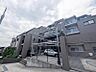 外観：【外観】　清潔感のあるシンプルな外観が魅力的な物件です。