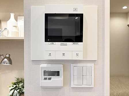 【TVインターホン】防犯面でも安心できるTV付インターホン。