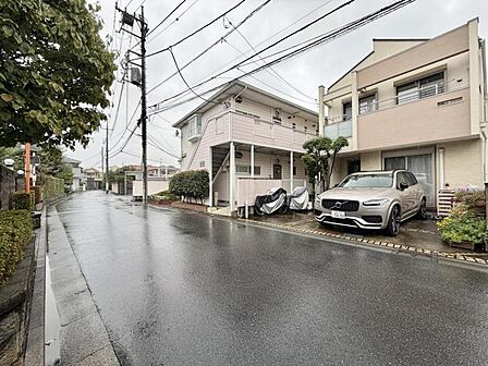 【周辺環境】生活の利便性と落ち着きを兼ね備えた立地。
