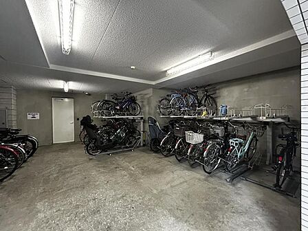 【駐輪場】住民専用の駐輪場で安心してご利用いただけます。