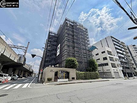 【外観】全方位に配慮された意匠美。