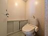 トイレ：【トイレ】　お掃除ラクラク。広さを確保したトイレスペース