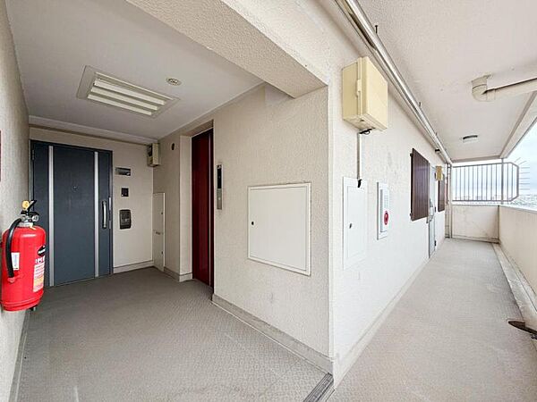エントランスを拡大表示