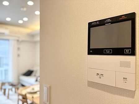 【TVインターホン】防犯面でも安心できるTV付インターホン。