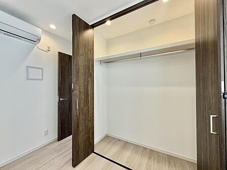 【収納】収納完備で住空間に心地よい余白を。生活動線にゆとりをもたらしてくれます。