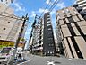 外観：【外観】　空へと伸びるシャープなライン。洗練された都市生活の象徴。