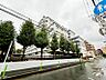 外観：【外観】　落ち着いた色合いで、周囲の街並みに馴染む外観です。