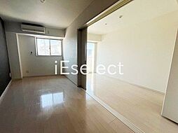 グレーシャルマン 3階1LDKのリビング/ダイニング