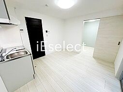 カインドネス千葉公園 3階1DKのリビング/ダイニング