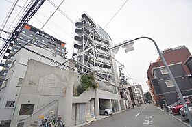 ニューライフビル  ｜ 大阪府大阪市淀川区西中島７丁目9番12号（賃貸マンション1K・4階・26.00㎡） その1